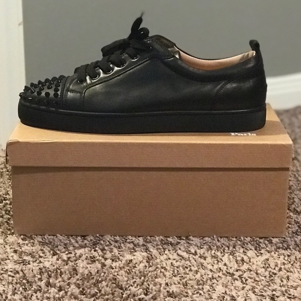 Christian Louboutin Louis Junior spikes